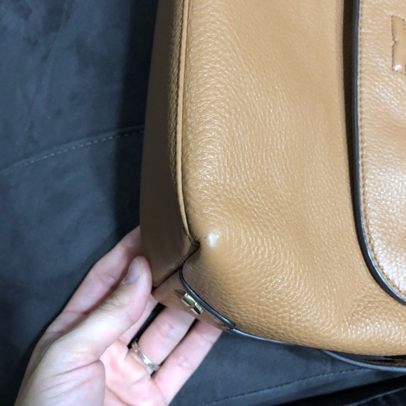 💗💗Tory Burch Thea Messenger Crossbody Bag 💗💗 - Picture 7 of 8